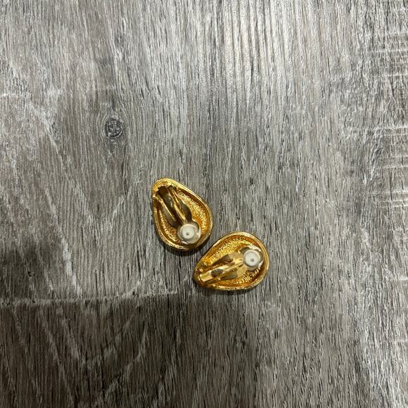 Vintage SWAROVSKI gold crystal designer runway clip on earrings - Picture 2 of 8